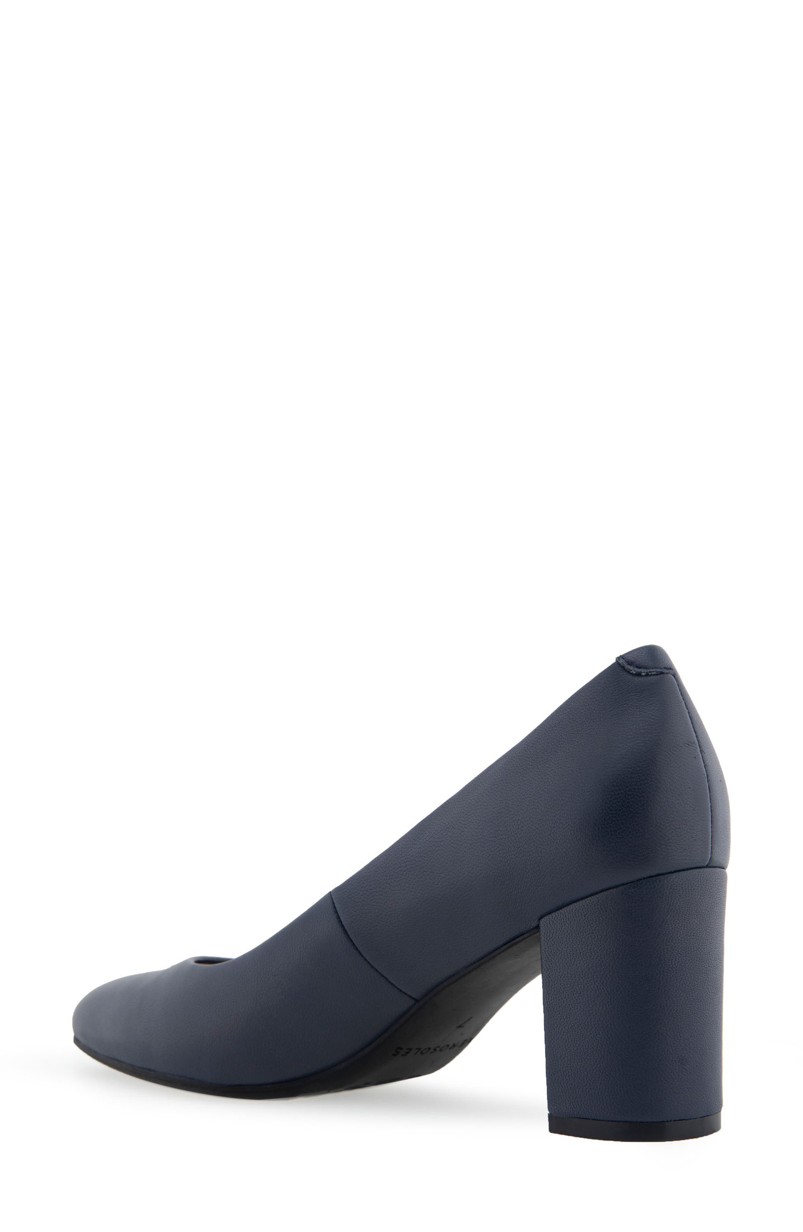 Betsy Pump, Alternate, color, NAVY LEATHER