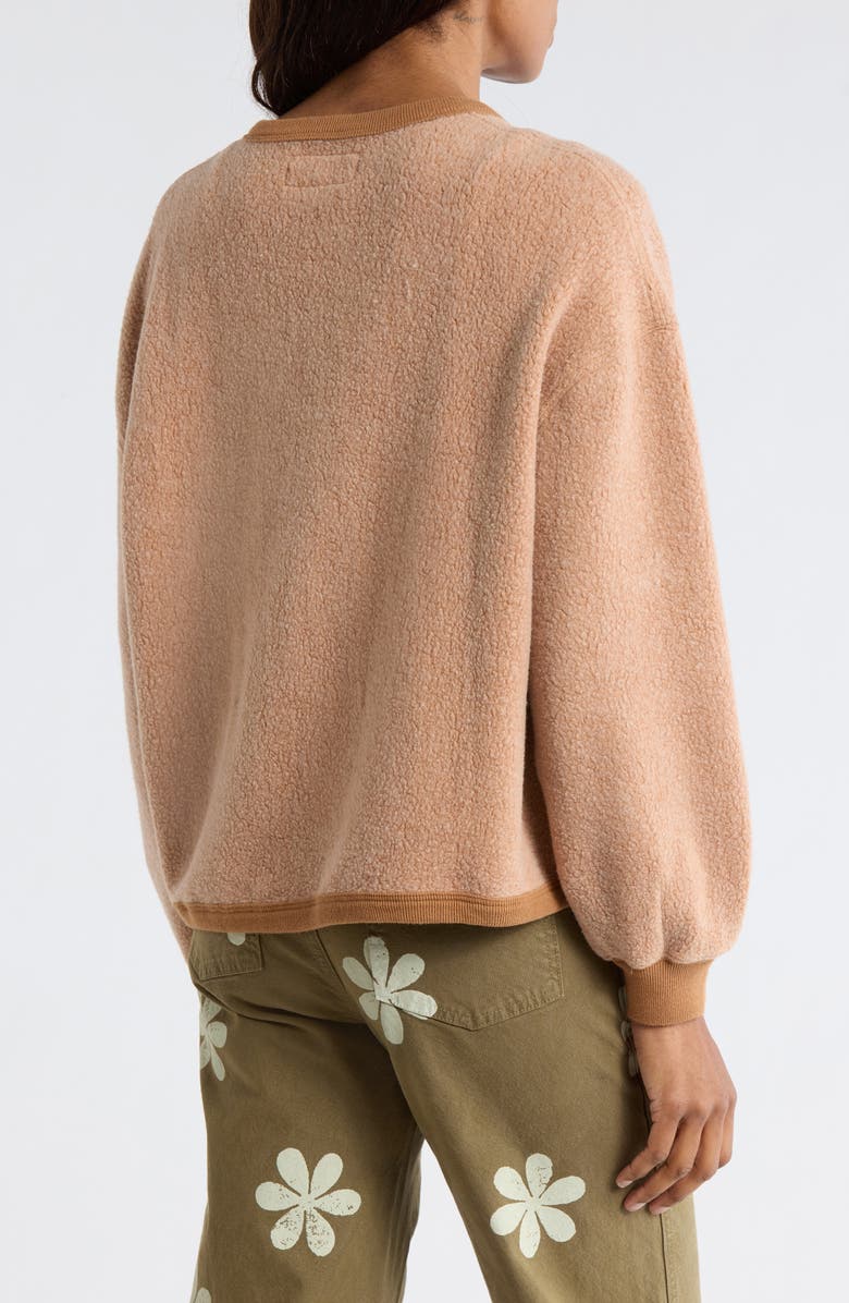 THE GREAT. The Fleece Henley Sweatshirt, Alternate, color, Fawn