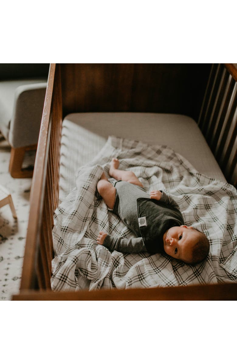 Parker Baby Co. Bandana Bib Set, Alternate, color, Basics