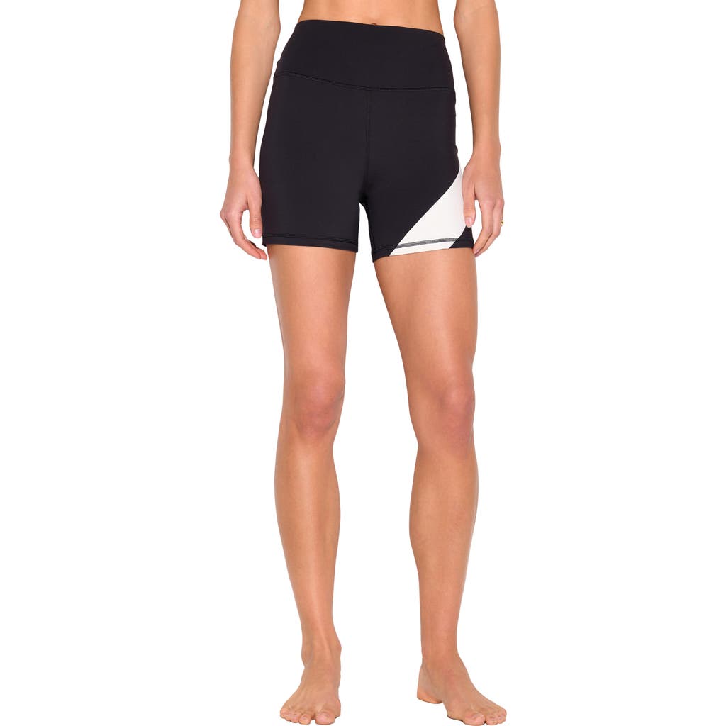 Spiritual Gangster Diem Bike Shorts In Black