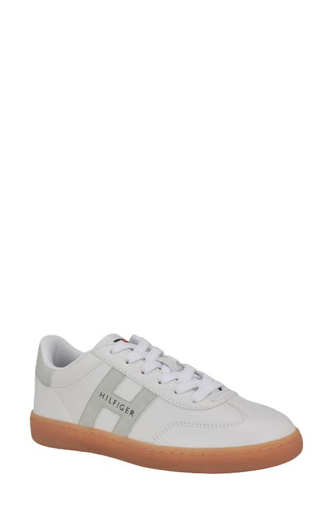 Maisie Sneaker (Women)