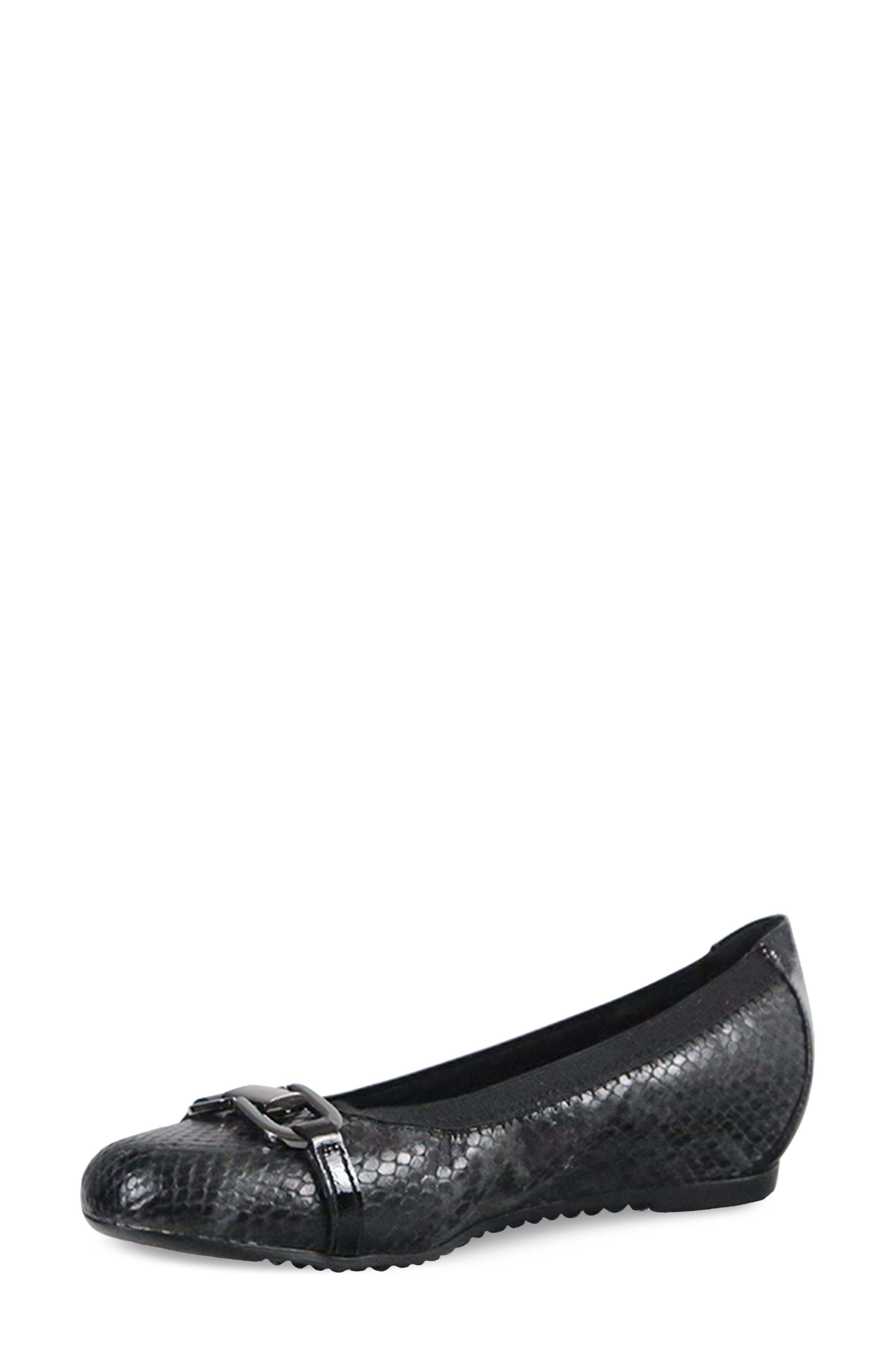  Munro Ivy II Ballet Flat, Alternate, color, 