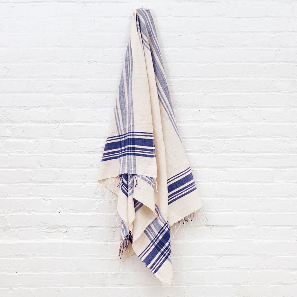 Creative Women Cabin Hatch Cotton Throw Blanket In Navy