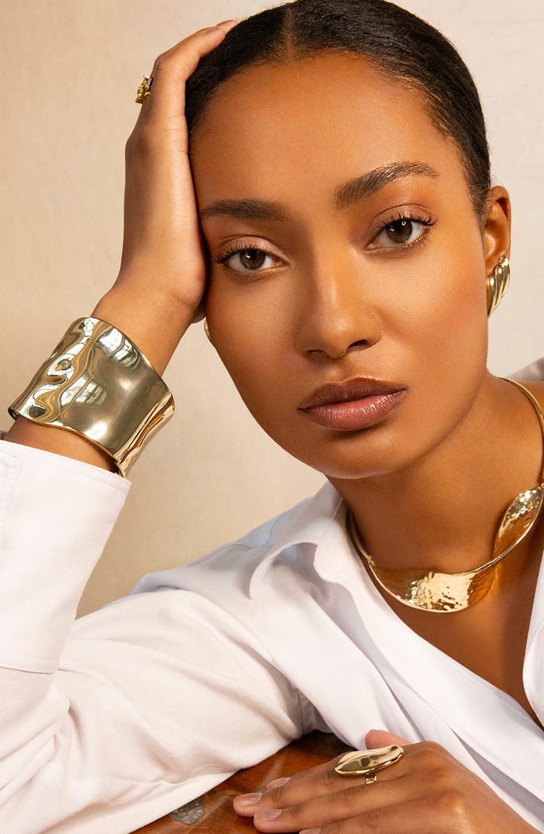 MARLYN SCHIFF Large Wavy Hinge Cuff Bracelet, Alternate, color, Silver