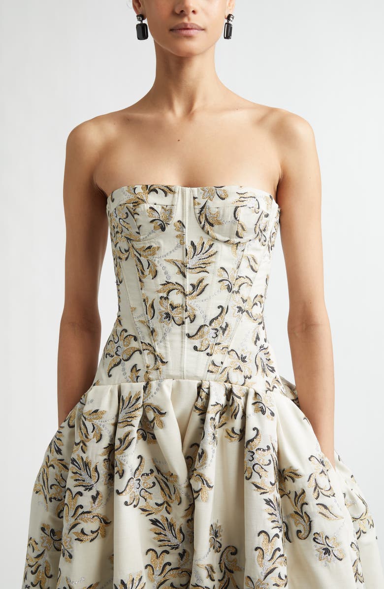 Carolina Herrera Riviere Crystal Drop Earrings, Alternate, color, Black