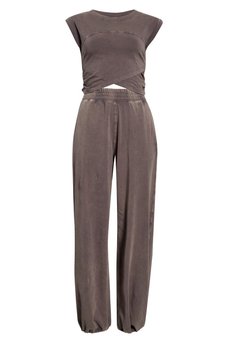 FP Movement Hot Shot Crossover T-Shirt & Joggers Set, Main, color, CHOCOLATE