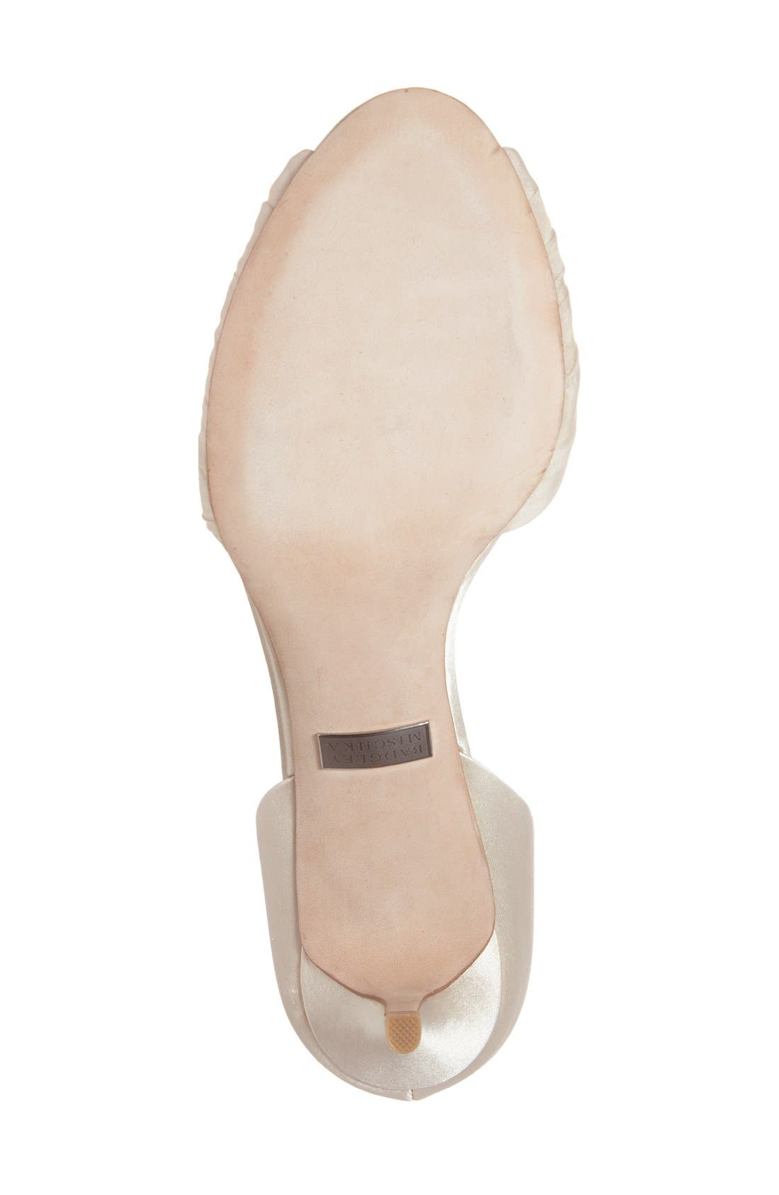 Badgley Mischka 'Caitlin' Pump, Alternate, color, IVORY