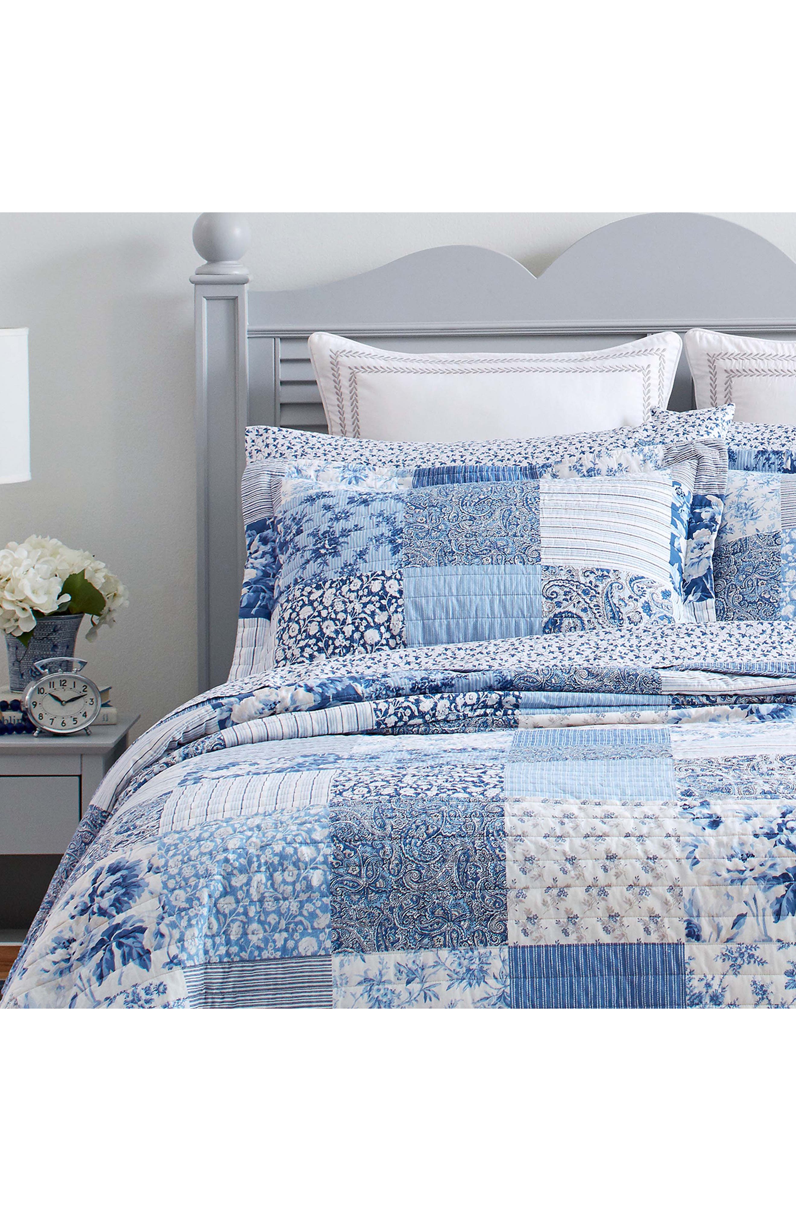 Paisley Patchwork King Quilt Set