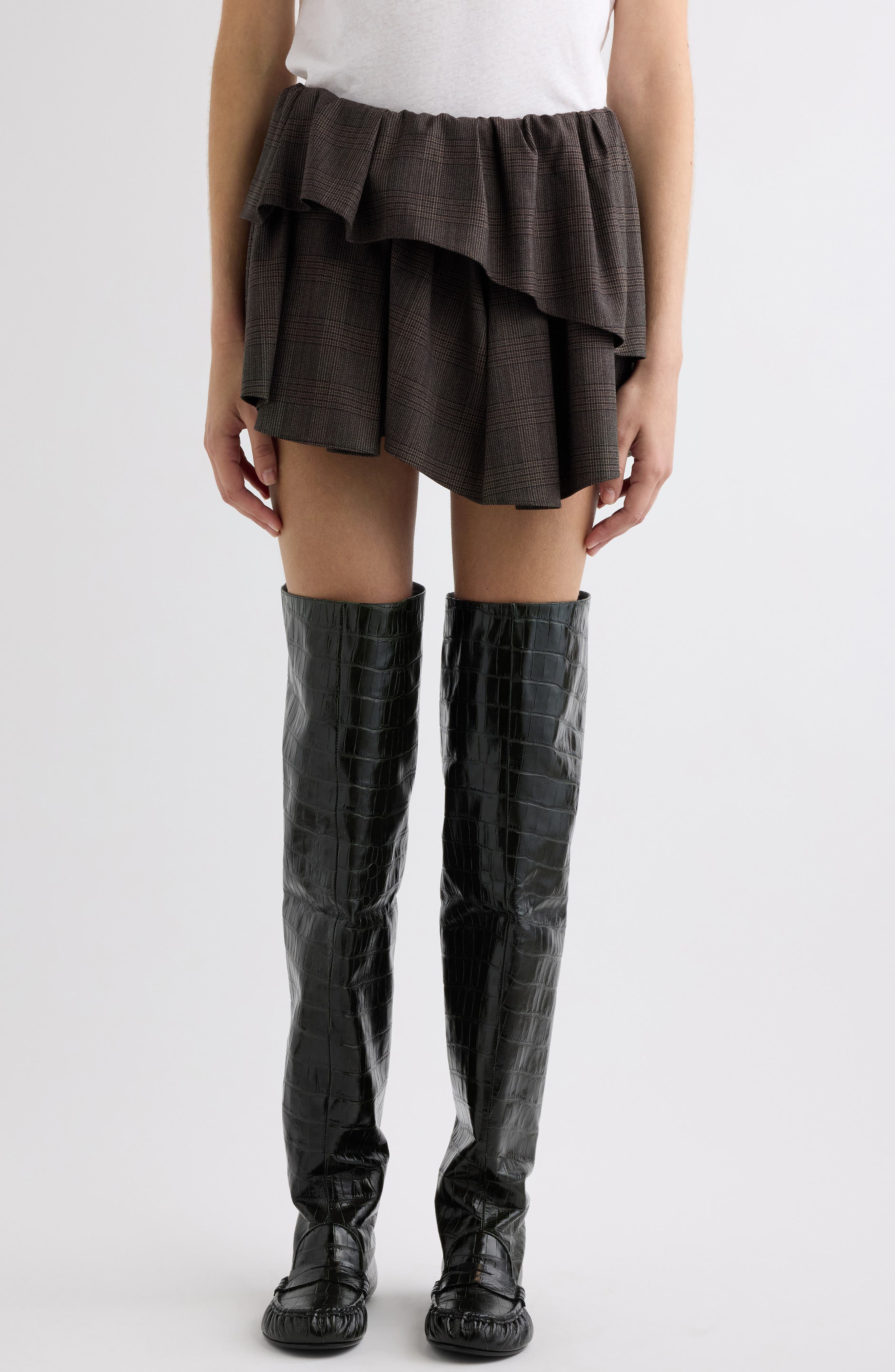 selected BROWN/ BLACK