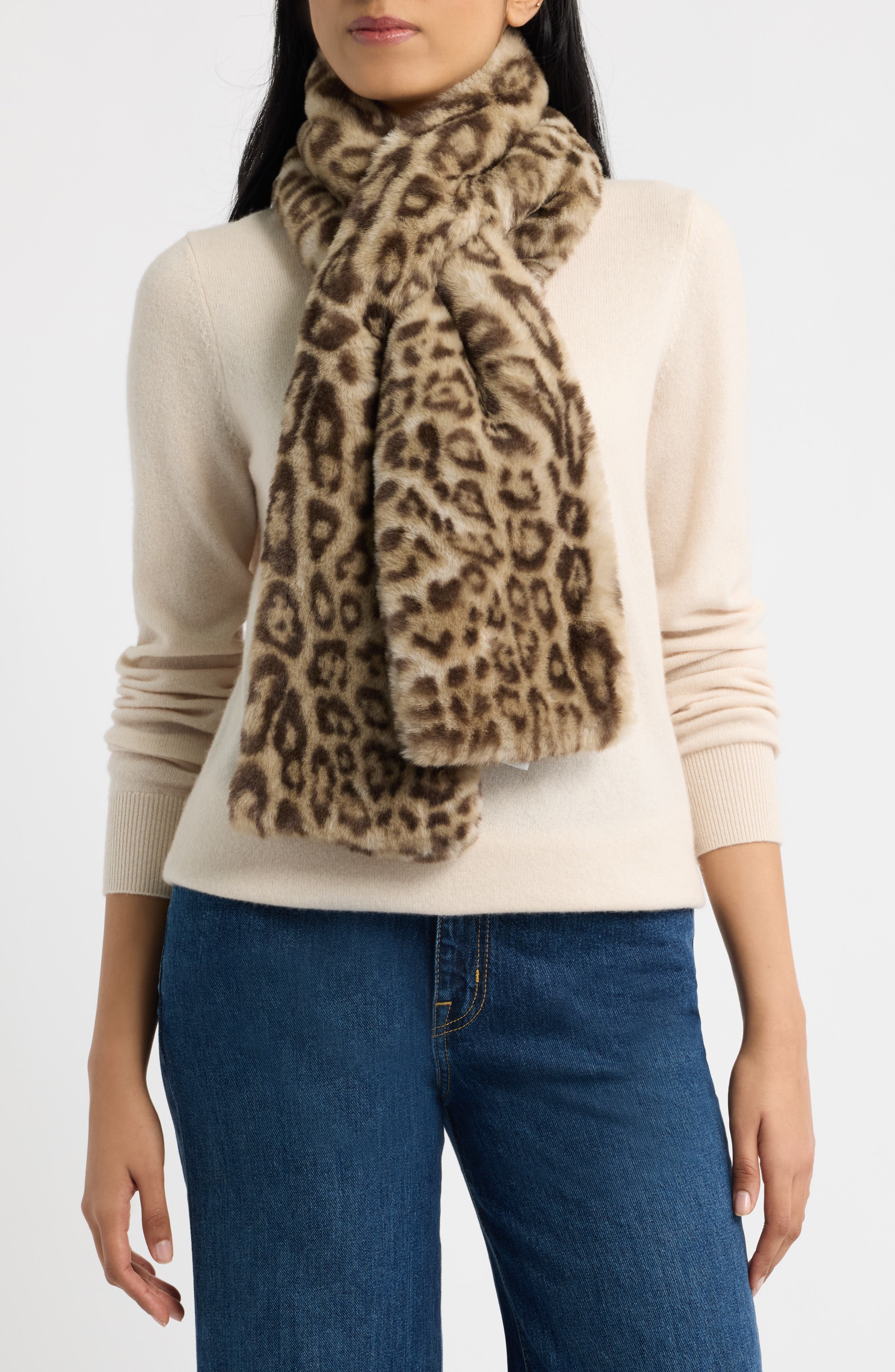 selected LIGHT LEOPARD