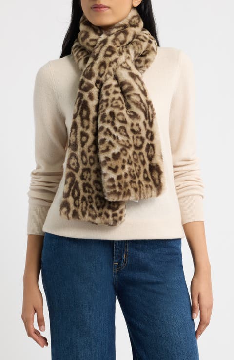 Kai Leopard Print Pluche™ Faux Fur Pull-Through Scarf