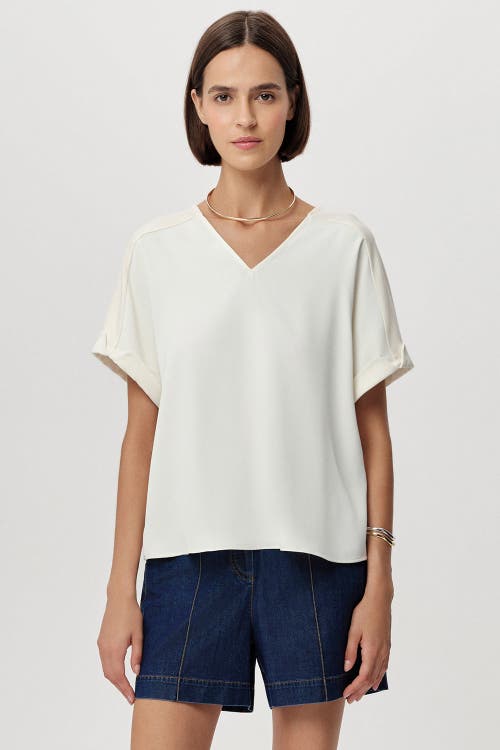Exquise Alette V Neck Short Sleeve Blouse In White