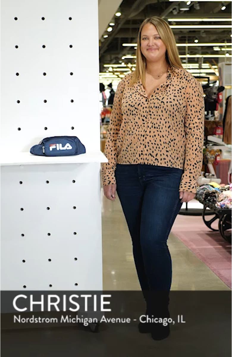 Logo Belt Bag, sales video thumbnail