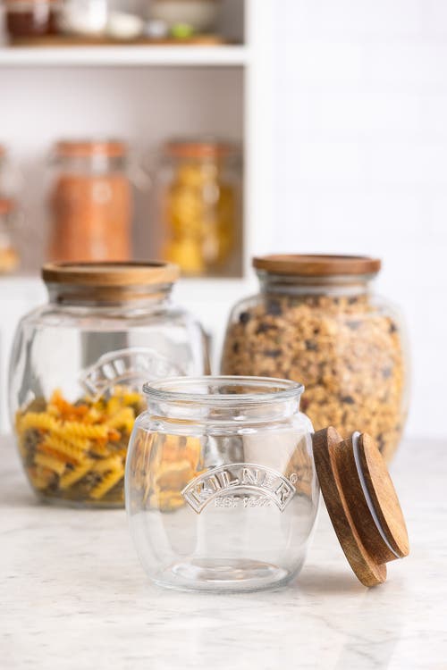 Kilner Universal Glass Storage Jar With Wooden Lid And Silicone Seal In Brown