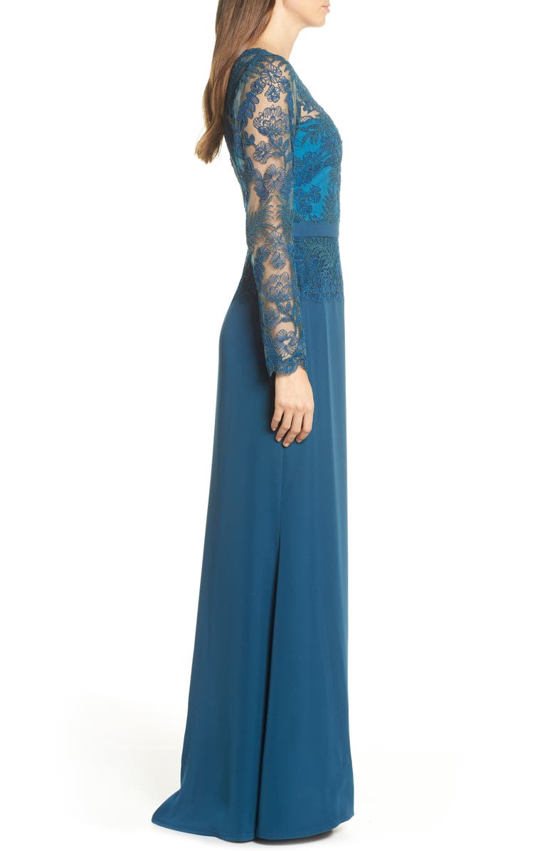 Tadashi Shoji Lace & Crepe Long Sleeve Evening Gown, Alternate, color, 