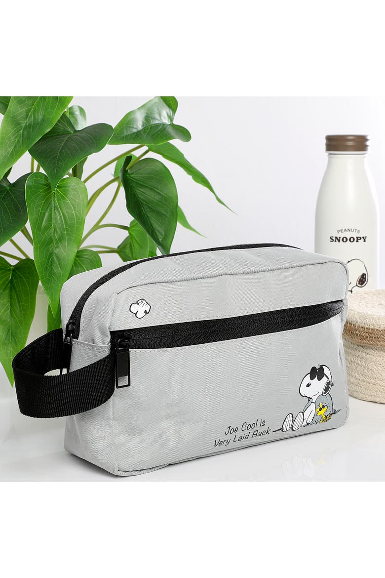 Snoopy Belt Bag, Zip Waist Pack, Grey Travel Pouch, Alternate, color, Grey
