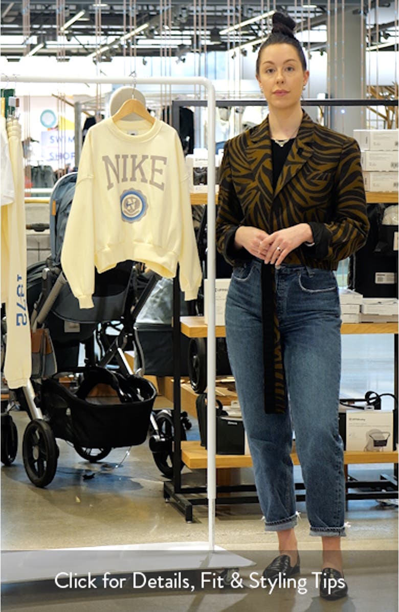 Kids' Sportswear Club Boxy Sweatshirt, sales video thumbnail