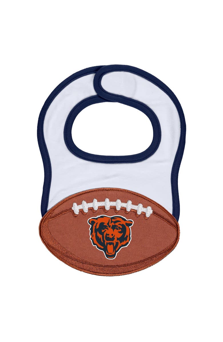 WEAR by Erin Andrews Newborn & Infant WEAR by Erin Andrews White Chicago Bears Sleep & Play Full-Zip Sleeper & Bib Set, Alternate, color, 