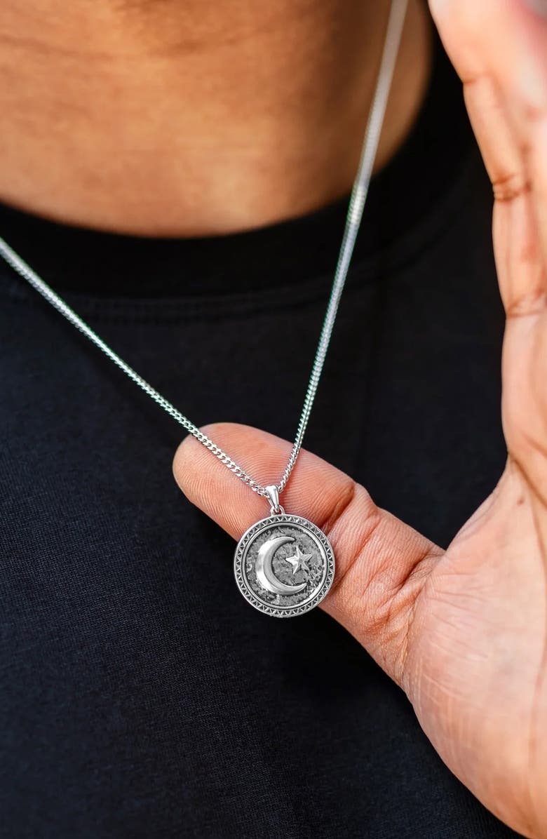 Vincero Men's Crescent Moon Pendant Necklace, Alternate, color, Silver