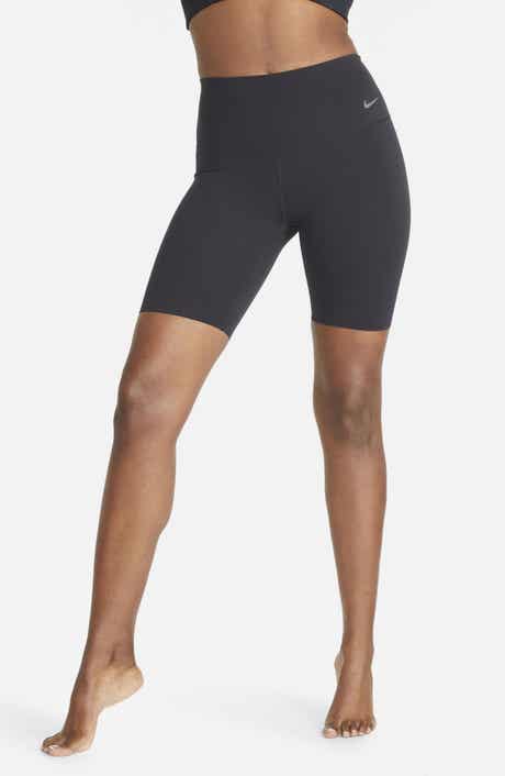 Nike Zenvy Gentle-Support High-Waisted 8-Inch Biker Shorts