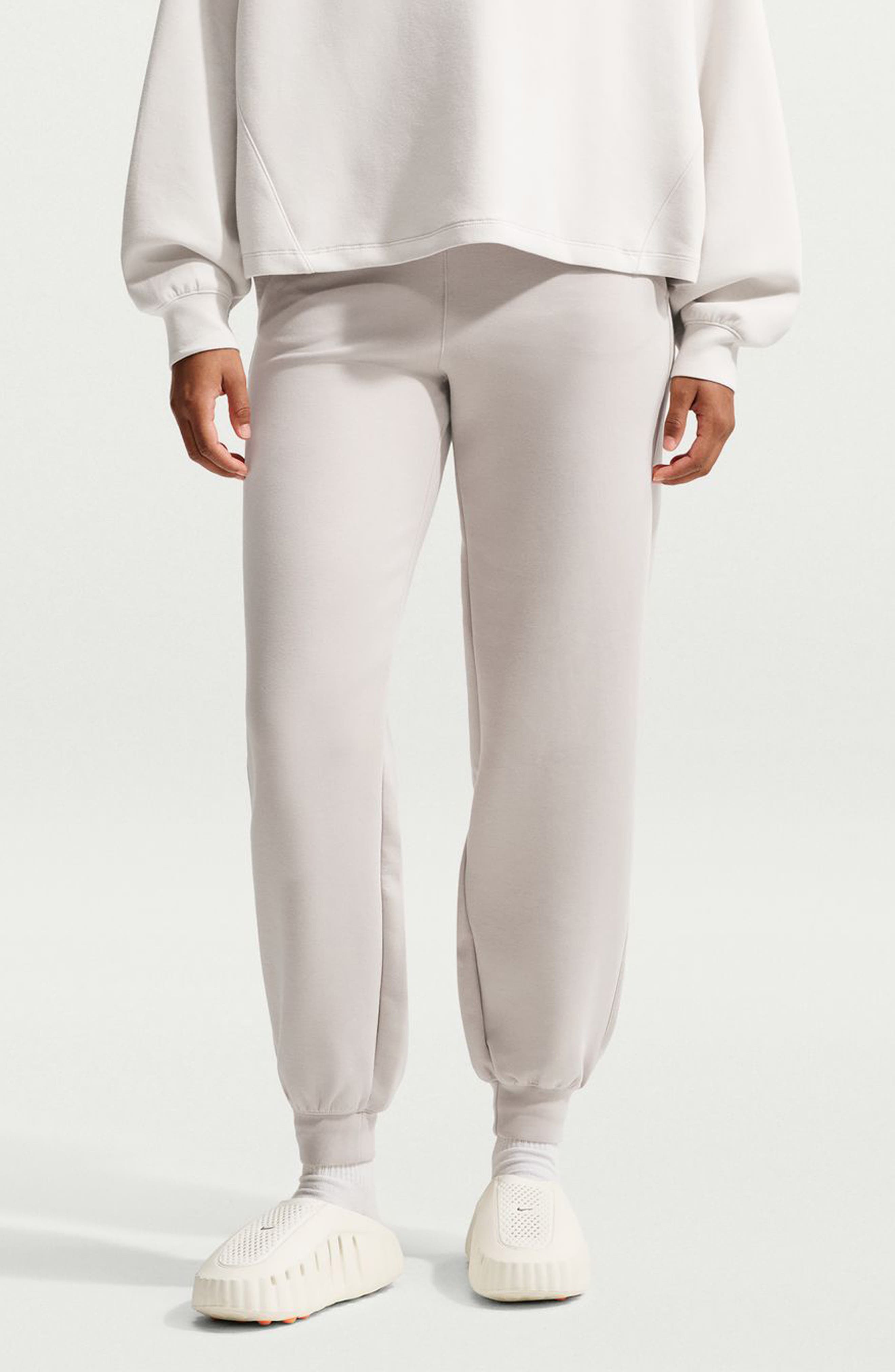 CREAM II/ COLLEGE GREY