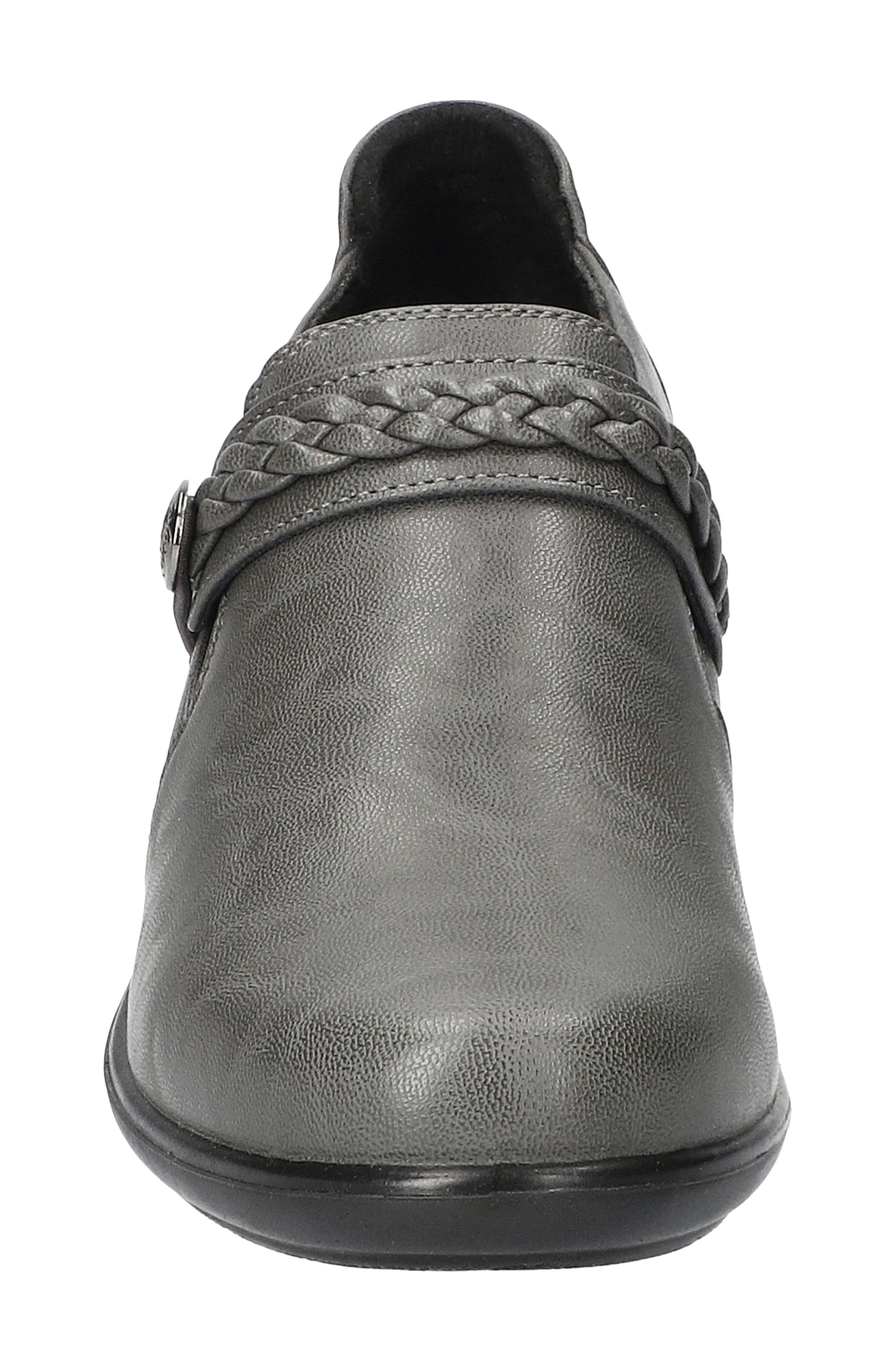 EASY STREET Amber Clog - Wide Width Available, Alternate, color, 