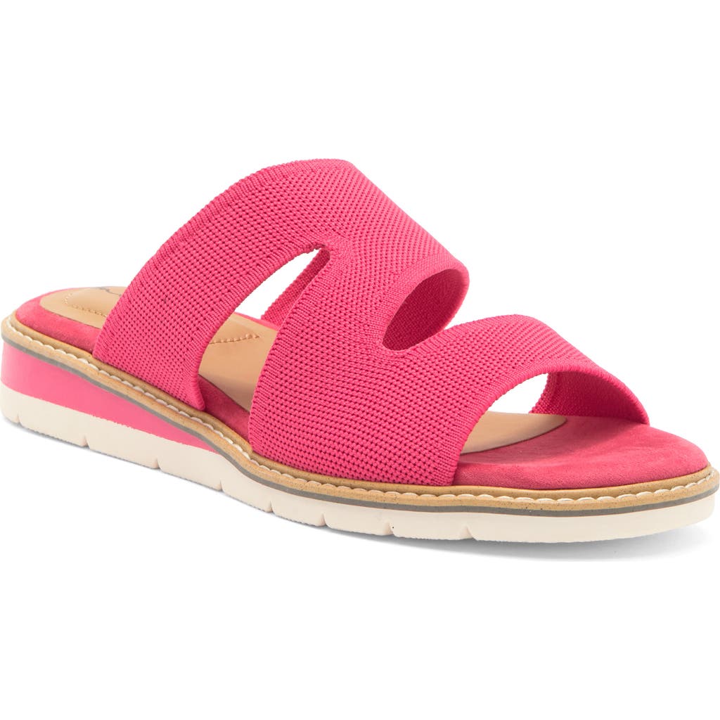 Me Too Hillie Cutout Sandal