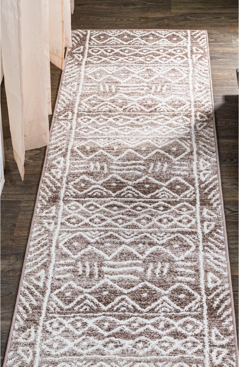 JONATHAN Y Amanar  Geometric Area Rug, Alternate, color, Brown/Ivory