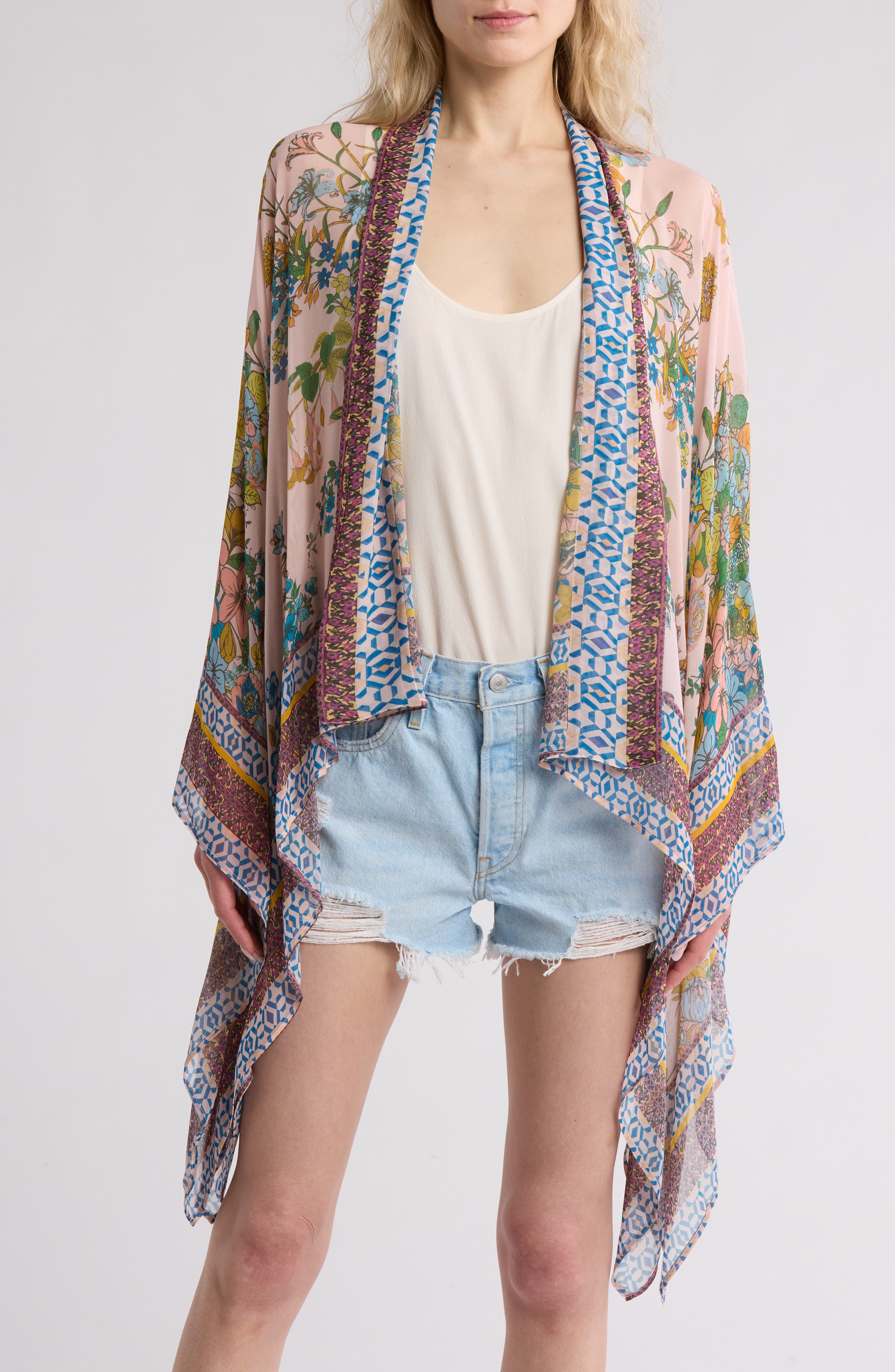 Vismaya Geometric Border Floral Print Ruana