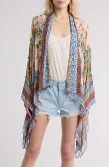 Vismaya Geometric Border Floral Print Ruana