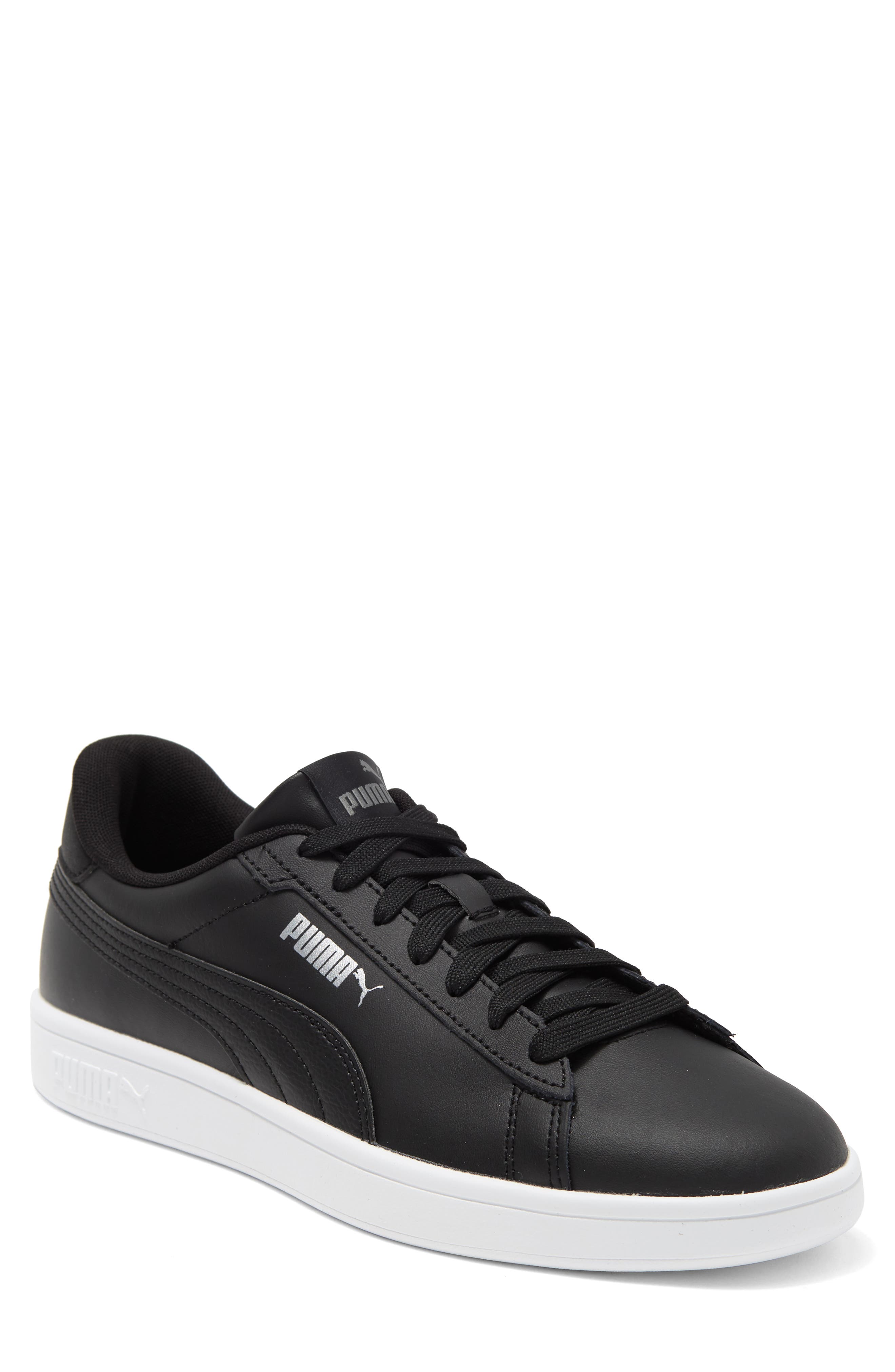 PUMA Smash 3.0 Low Top Sneaker
