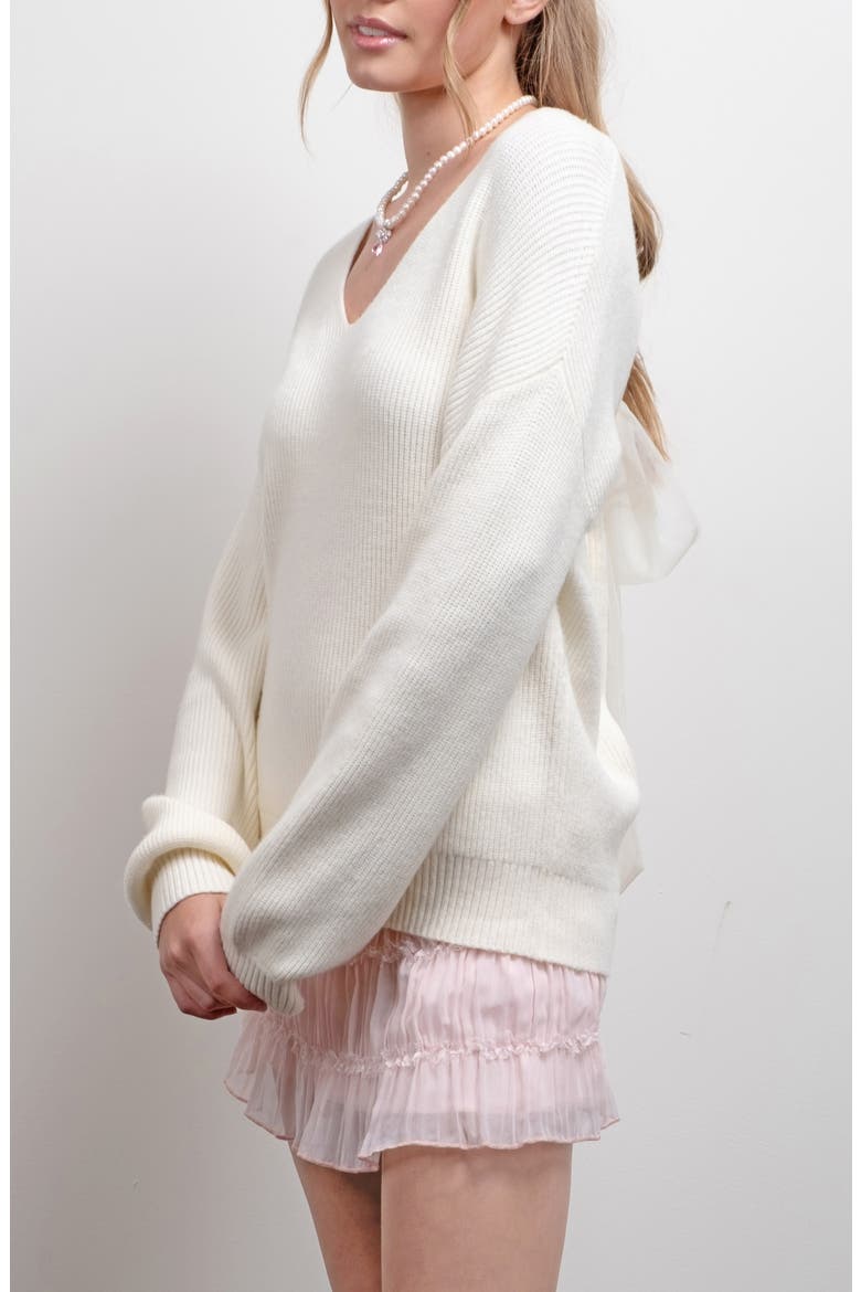 Bow V-Neck Sweater, Alternate, color, CREAM
