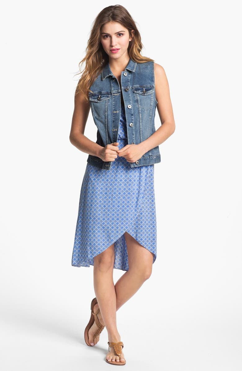 Two by Vince Camuto Vintage Wash Denim Vest, Main, color, 