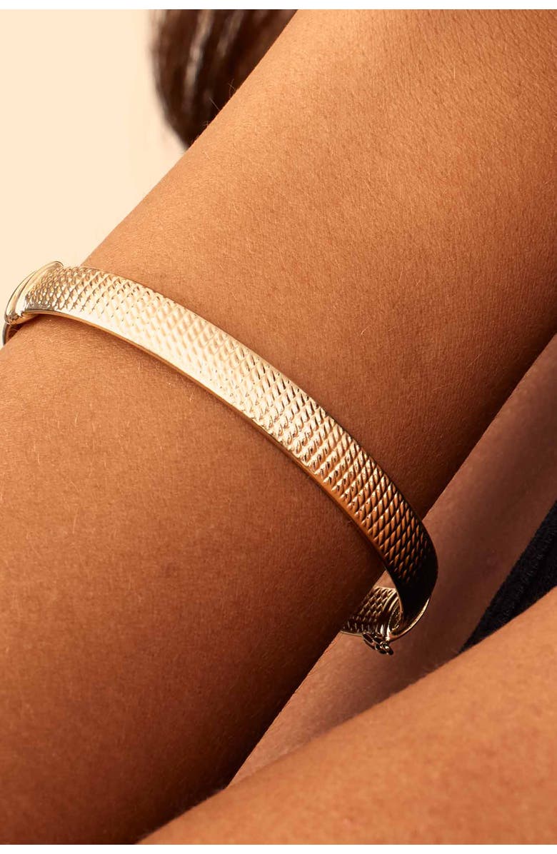Oradina 14K Yellow Gold Moto Bangle, Alternate, color, Yellow Gold