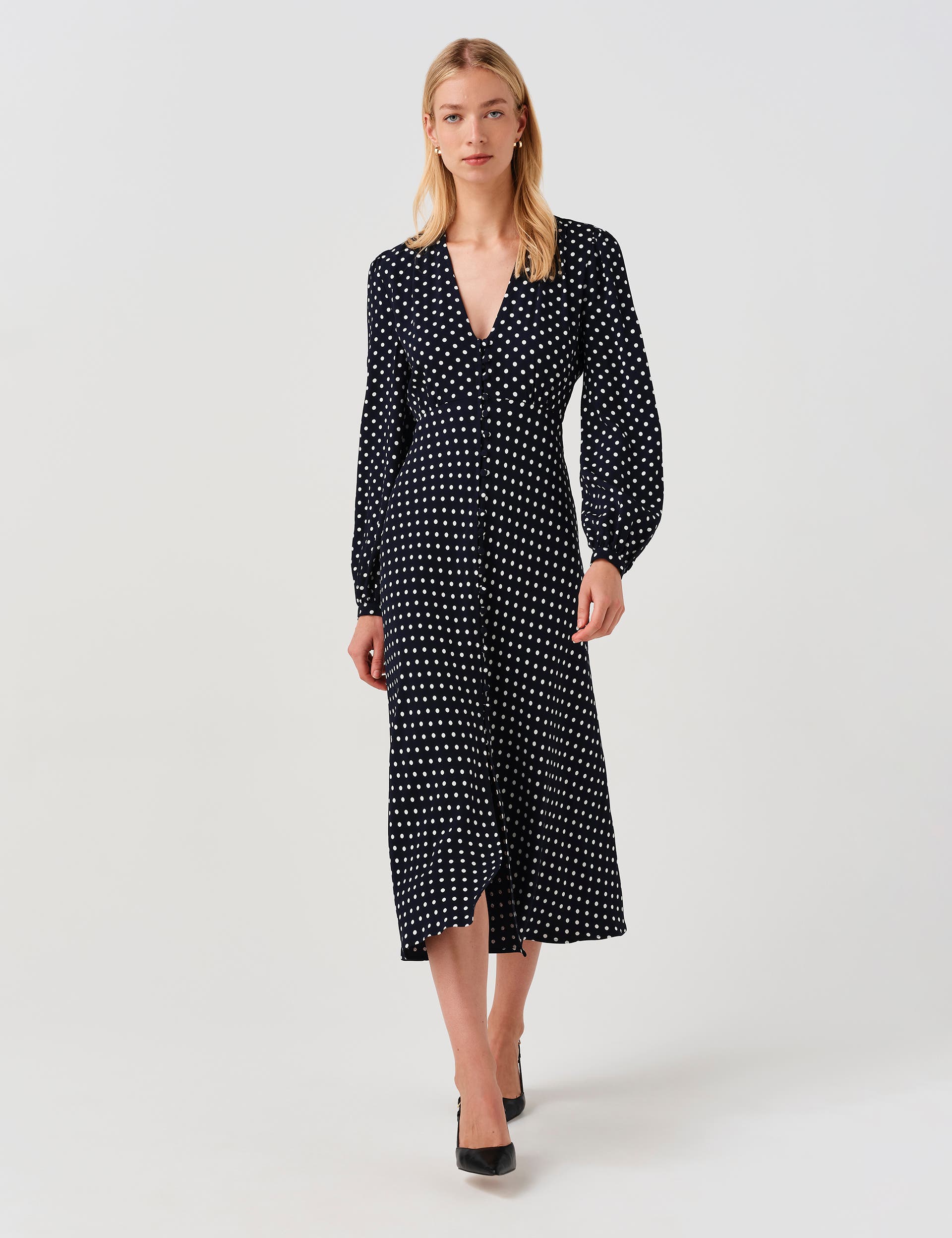 selected Navy Spot