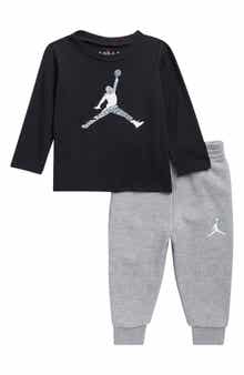 Jumpman Levels 2-Piece T-Shirt & Joggers Set