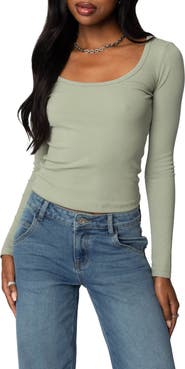 EDIKTED Makenna Rib Scoop Neck Top
