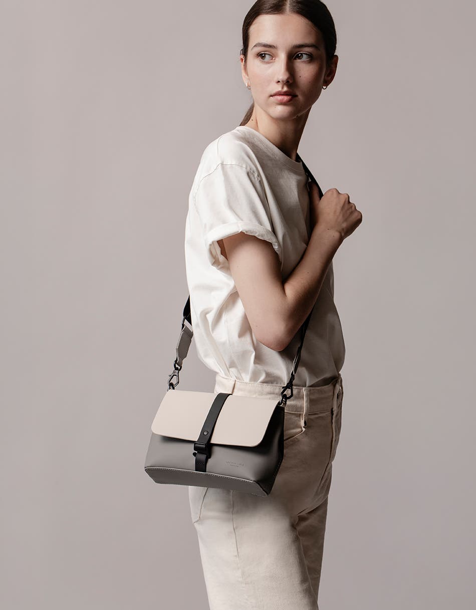 Spläsh Crossbody, Alternate, color, Cloud Cream / Greige