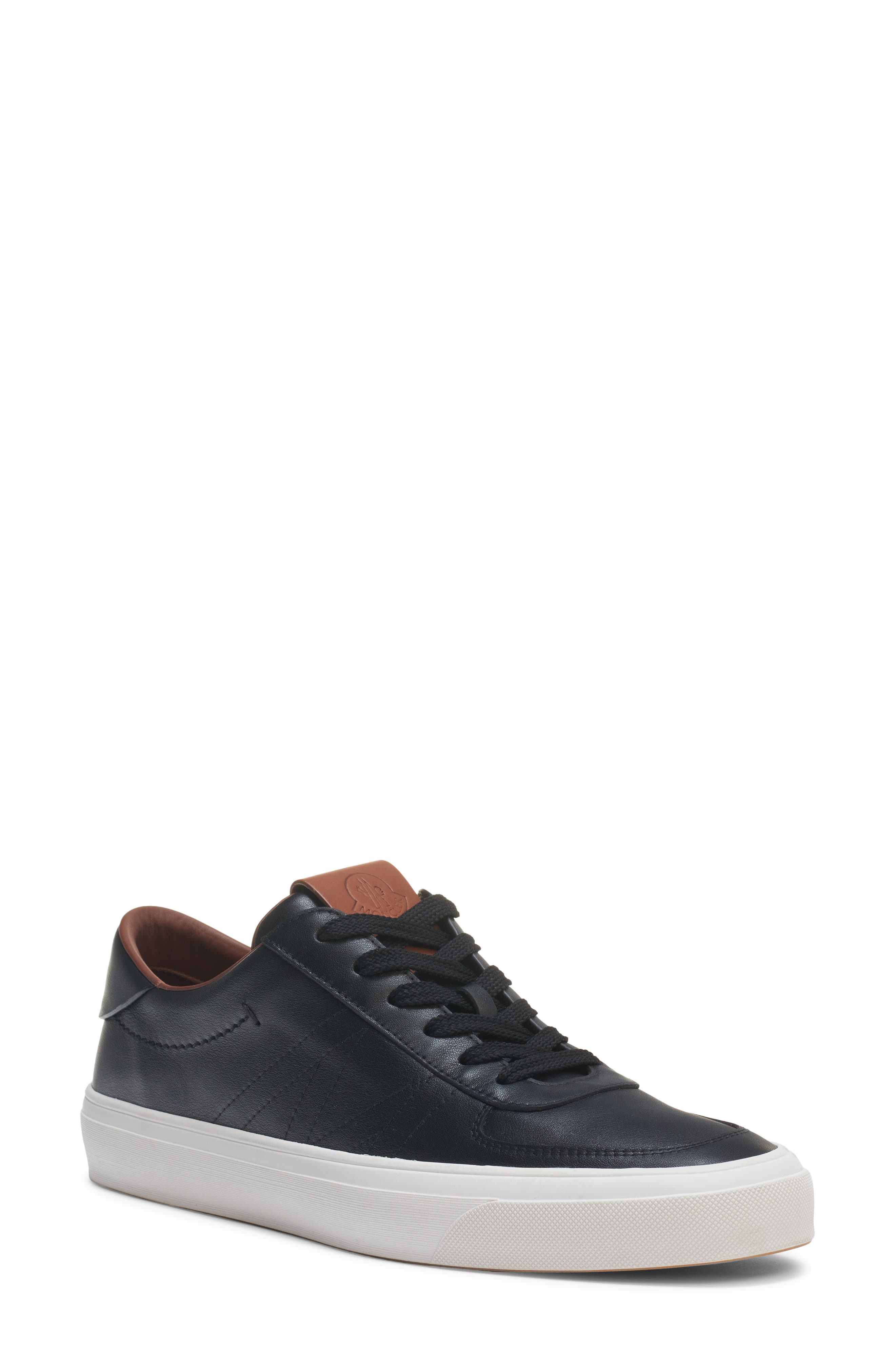 Moncler Monclub Low Top Sneaker, Main, color, Black