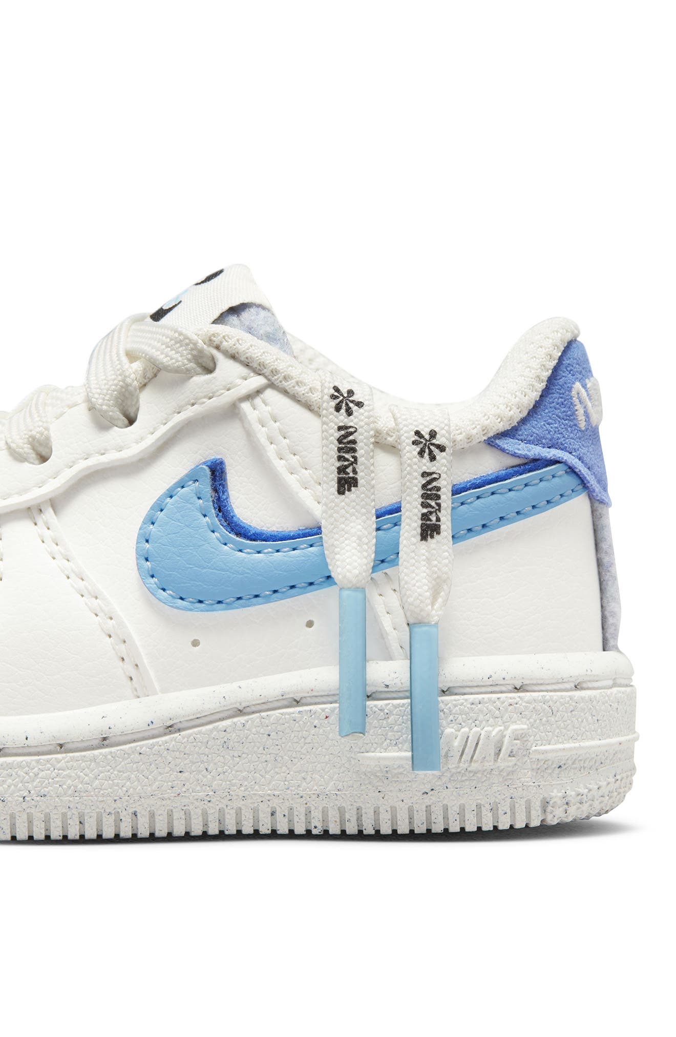 Nike Kids' Air Force 1 LV8 2 Sneaker, Alternate, color, 
