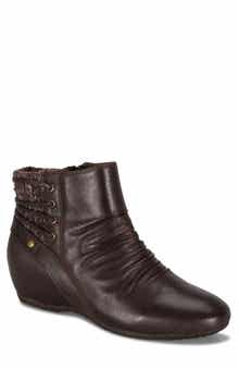 BARETRAPS Peanut Wedge Ankle Bootie