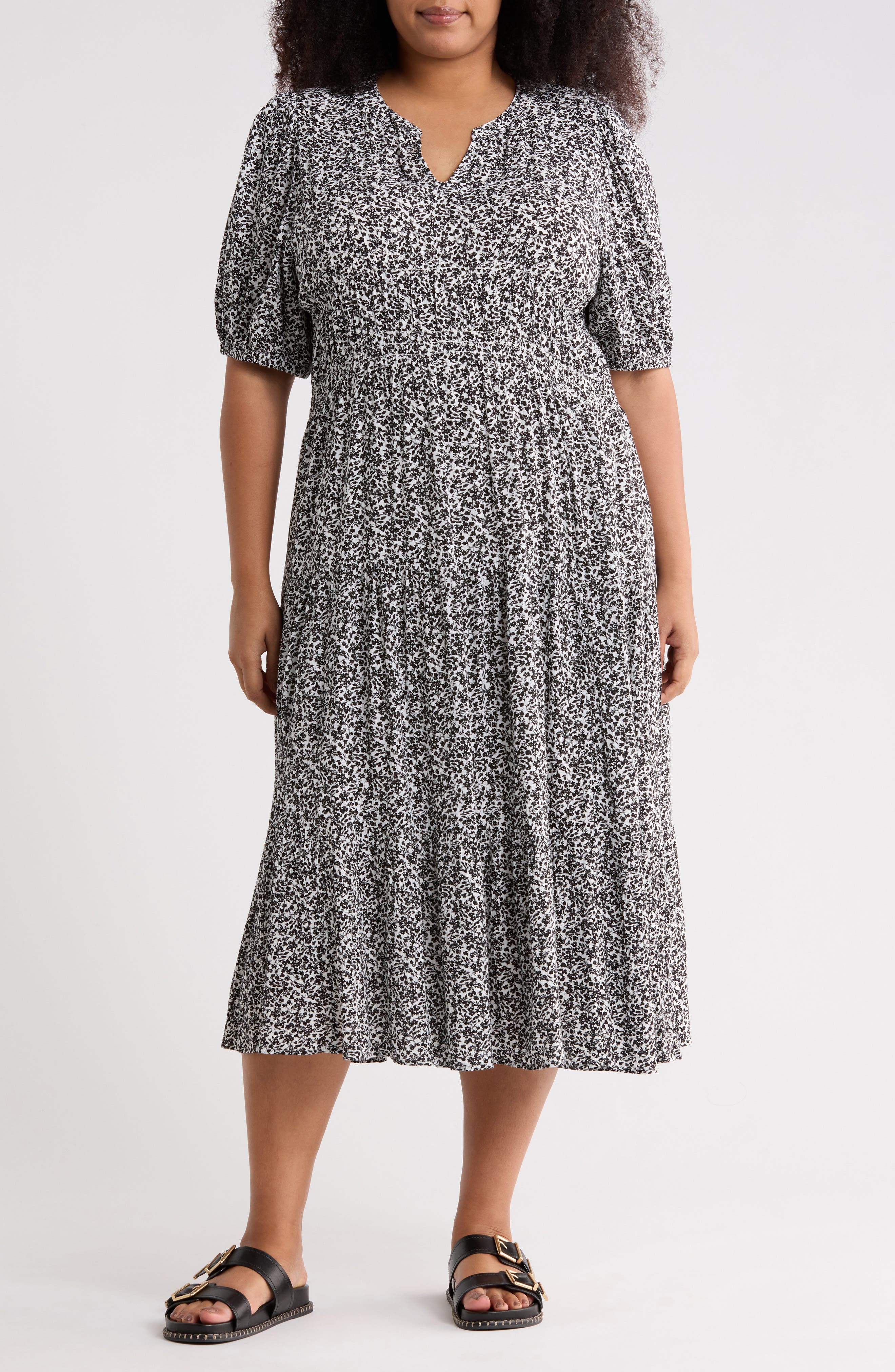 Melrose and Market Crinkle Midi Dress