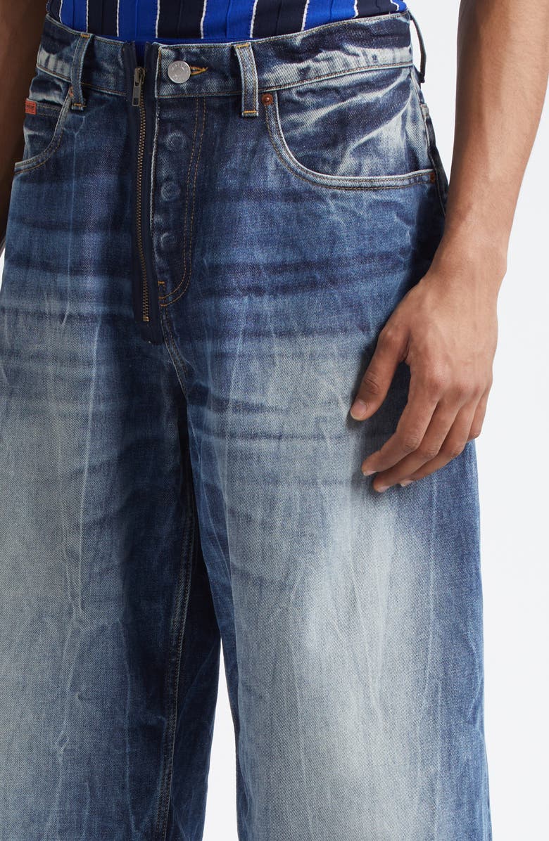 Martine Rose Baggy Denim Shorts, Alternate, color,