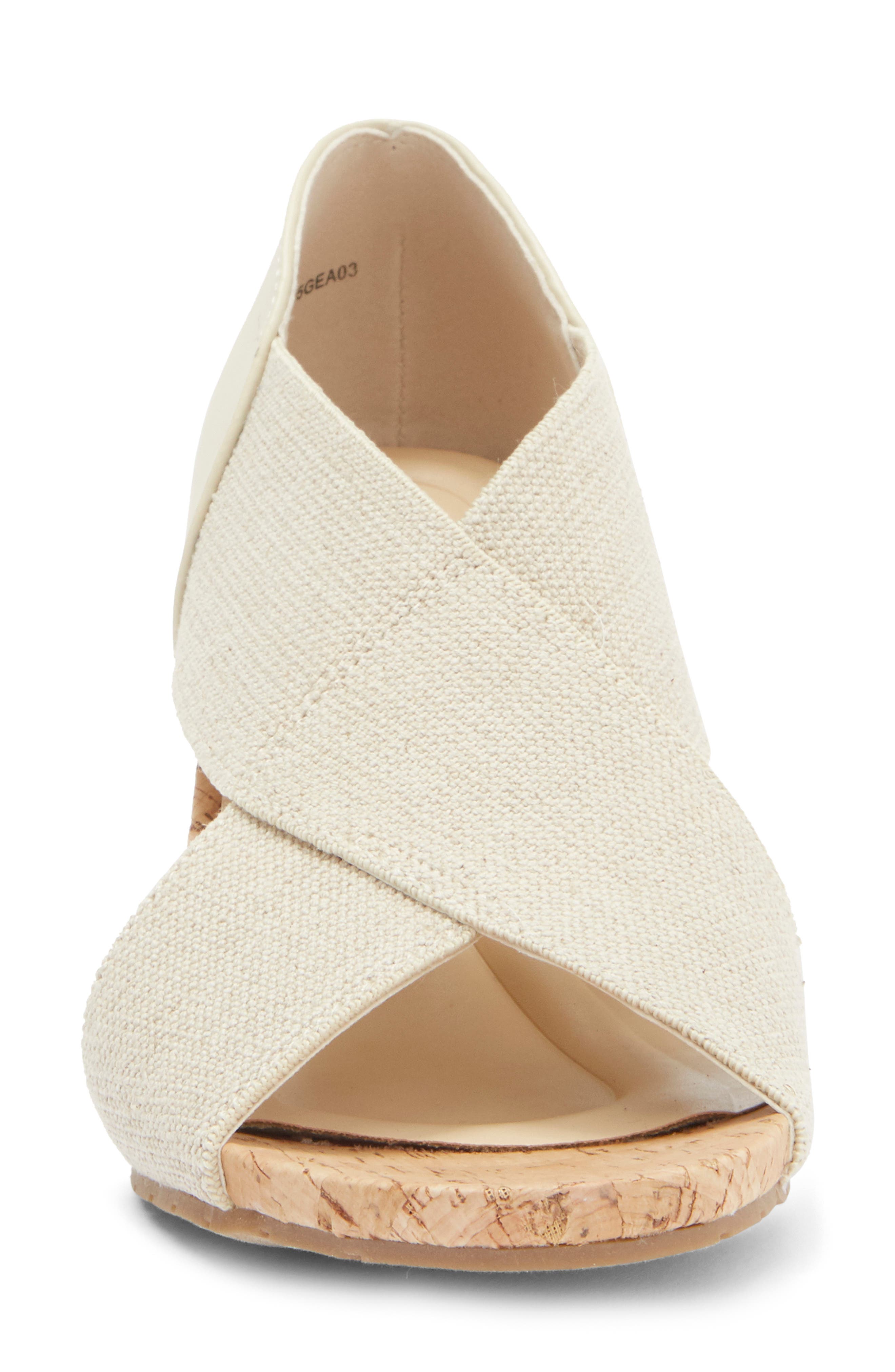 Reaction Kenneth Cole Gelena Stretch Wedge Sandal, Alternate, color, Natural Elastic