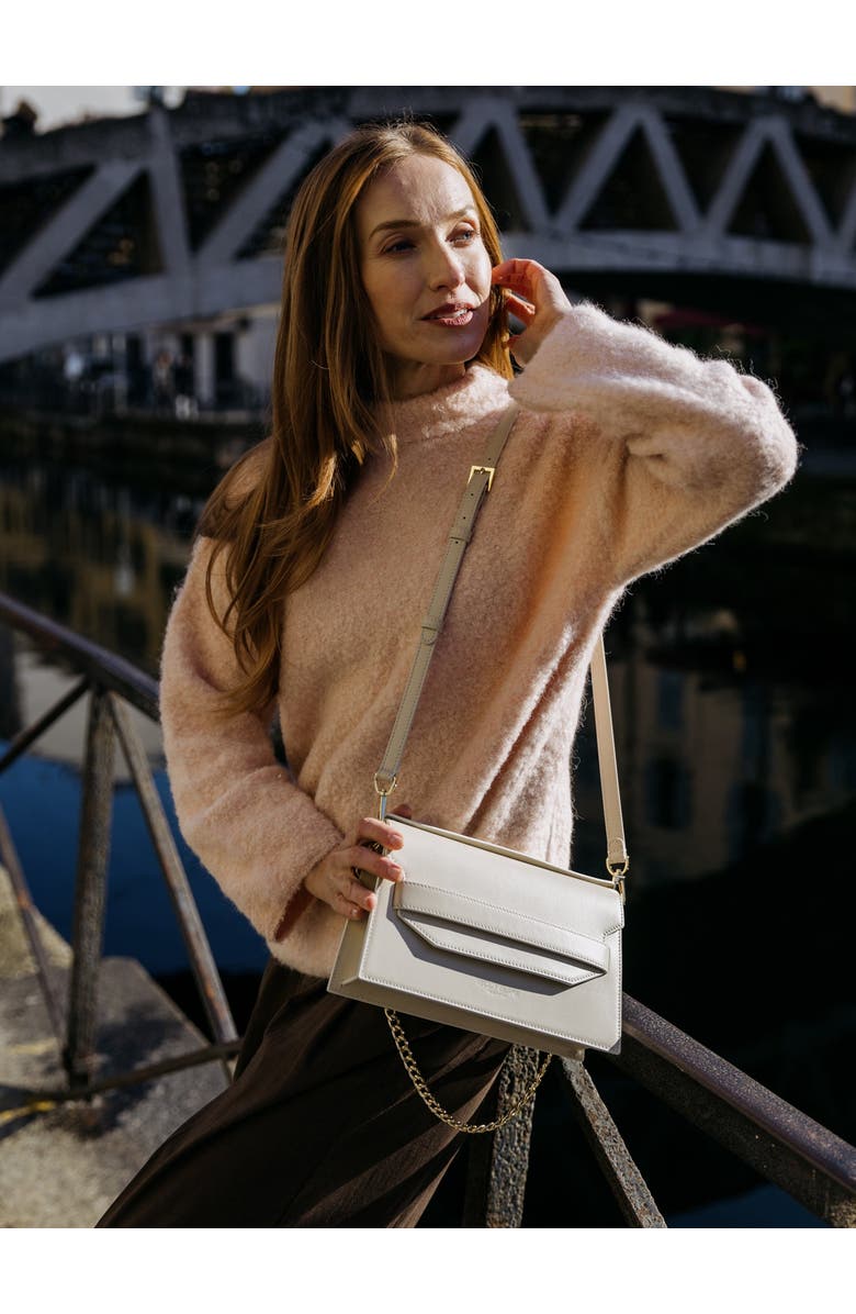 Teddy Blake Cristina Vitello 10", Alternate, color, Cream