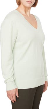 Vince Weekend V-Neck Cashmere Sweater