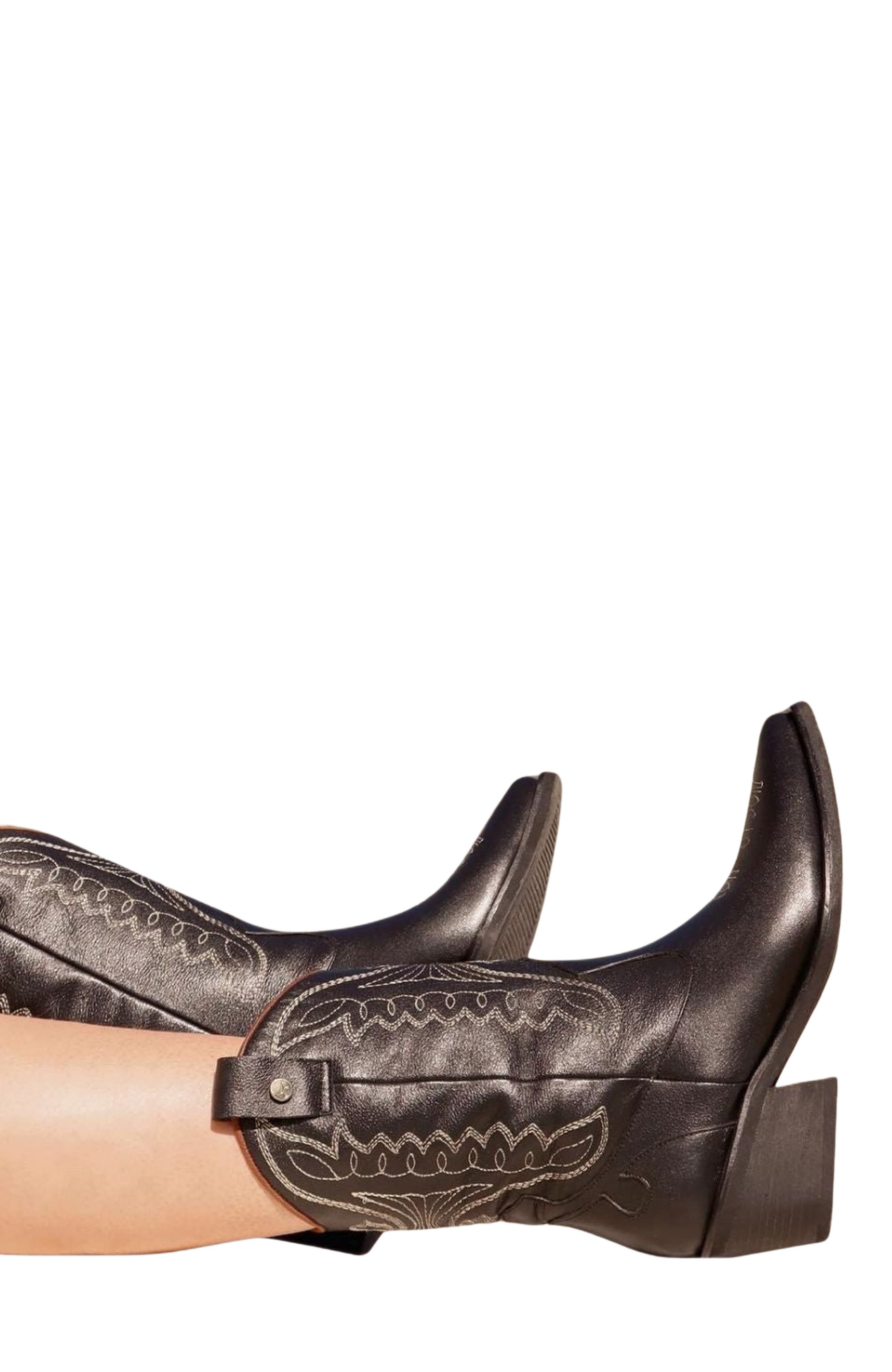 STIVALI NEW YORK Smooth Unstoppable Western Cowboy Boots, Alternate, color, Black