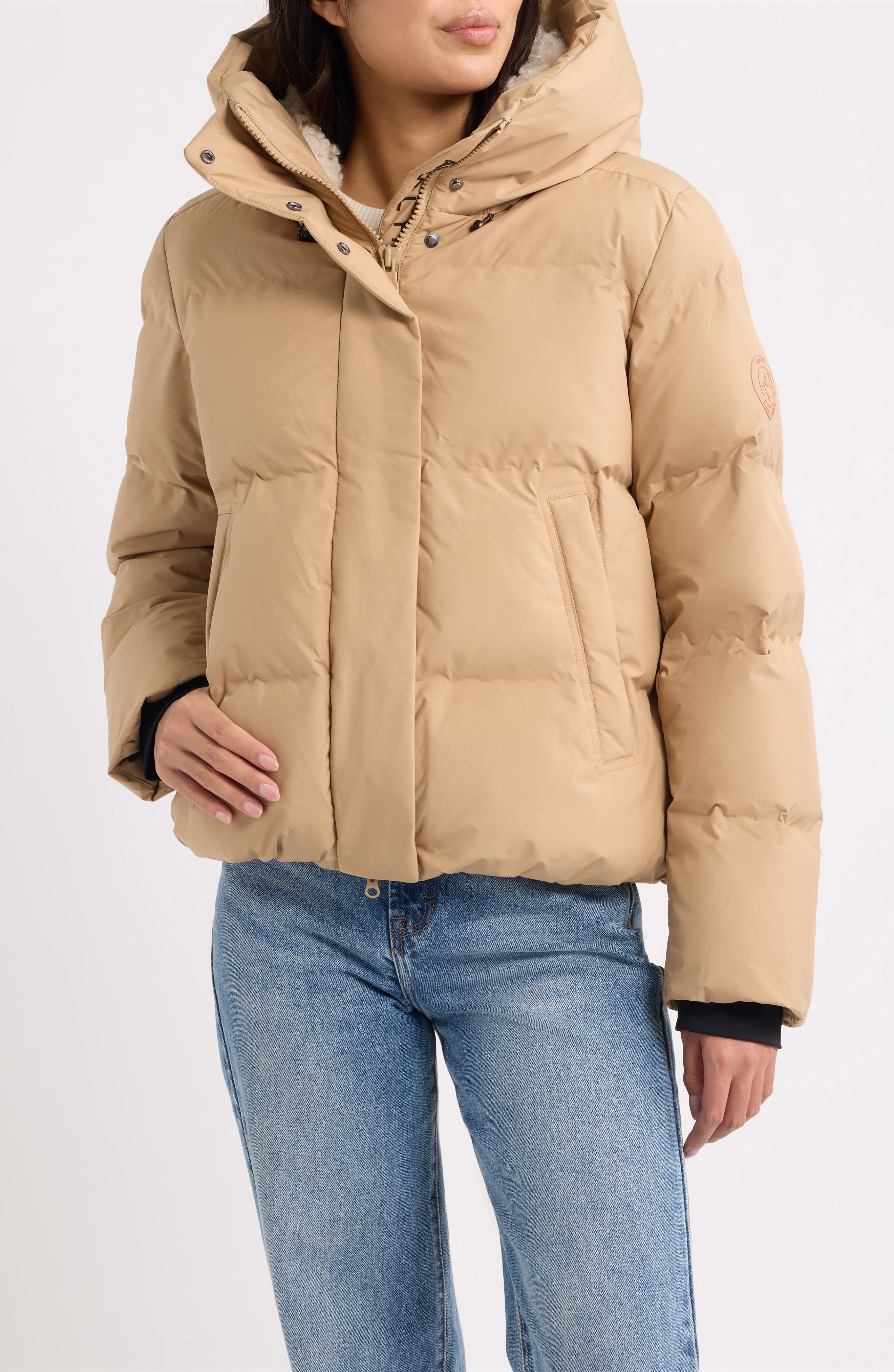 selected BISCUIT BEIGE