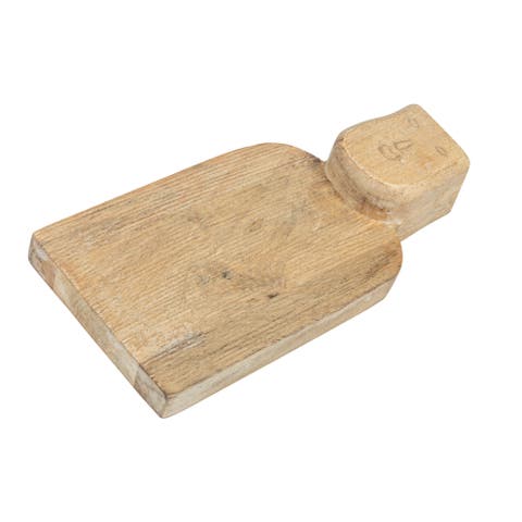 Medium Hand-Carved Mango Wood Cheese Slicer and Cutting Board with Face Handle Design and Combed Finish, Natural