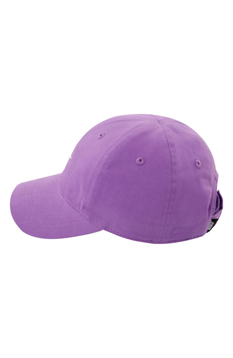 Nike Kids' Futura Curve Brim Baseball Cap, Alternate, color, Pb7-Black Raspberry